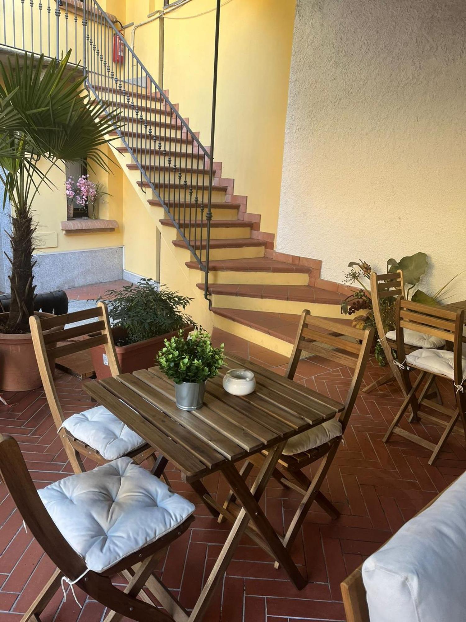 Monolocale Dalia Abbadesse Guest House 米兰 外观 照片