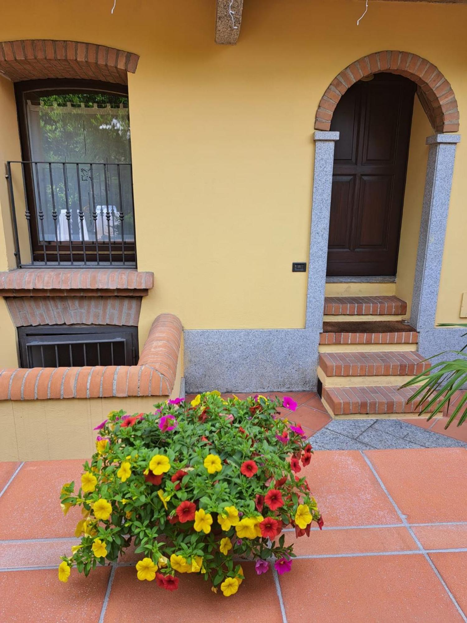Monolocale Dalia Abbadesse Guest House 米兰 外观 照片